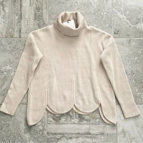 Chloé Kristyn Café Au Lait Anna Scallop Sweater, NWT, Size L - Picture 8 of 15